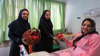 تبریک شب یلدا به بیماران توسط پرستاران خوش ذوق مرکز آموزشی ،پژوهشی ودرمانی کوثر